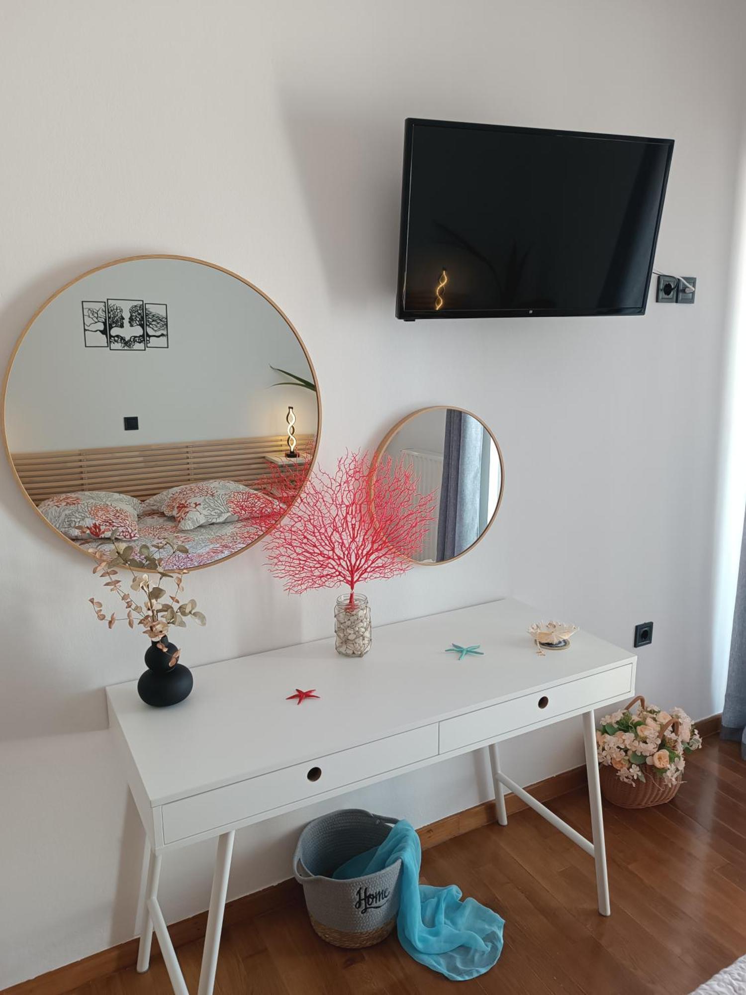 Seaside Breeze Apartment